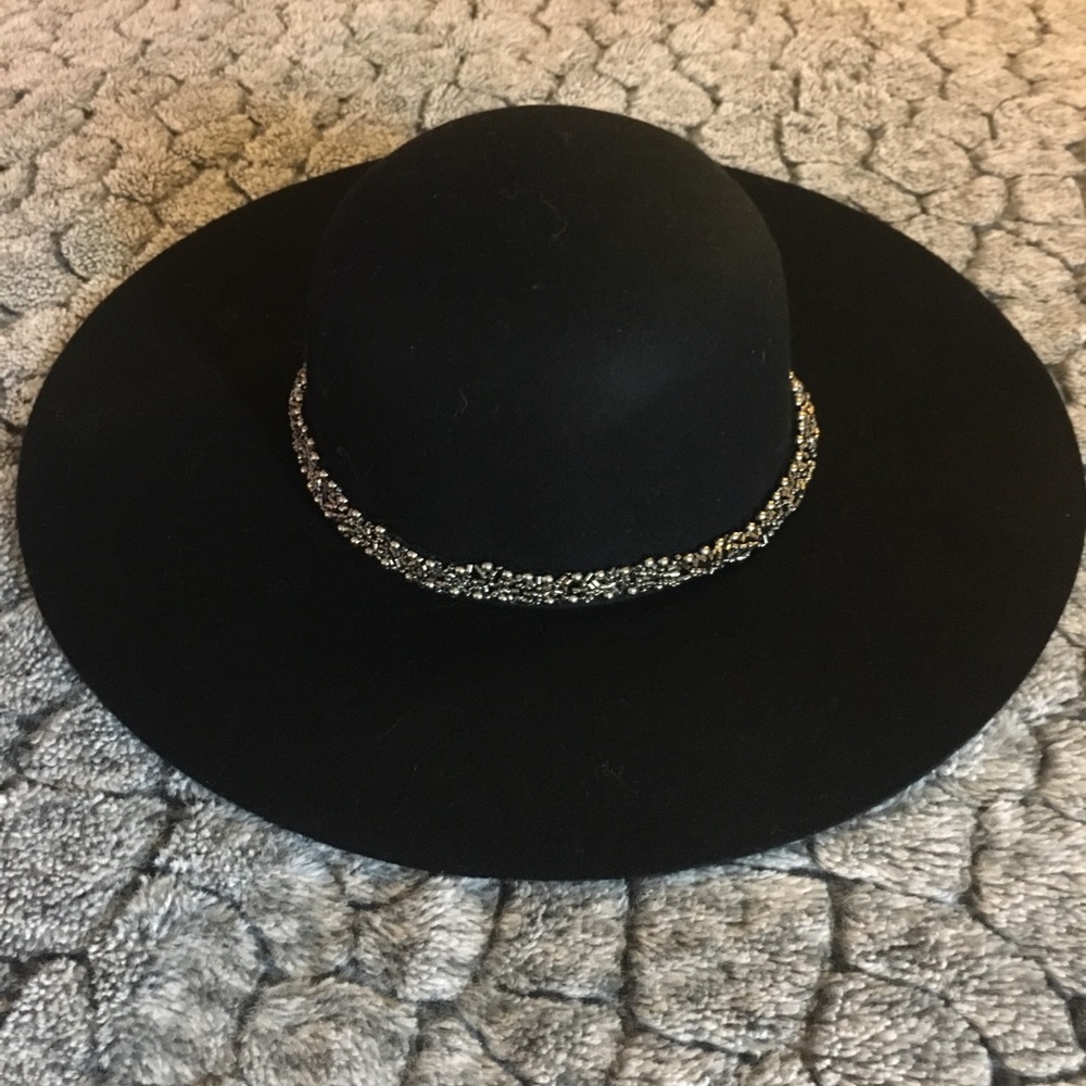 Wool hat
